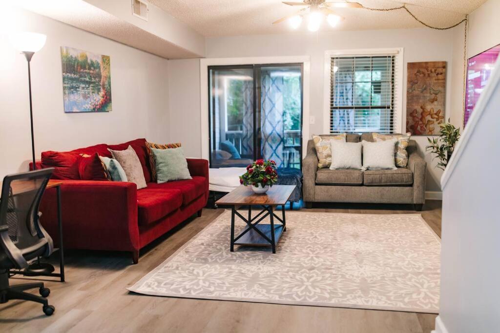 Cozy 3-Bed Athens Getaway, Right Near Uga! Leilighet Eksteriør bilde